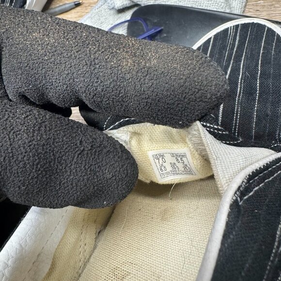 Vans Off The Wall Suiting Blackstripes Slip On Canvas Shoes Women's Size 8.5 - Picture 5 of 7